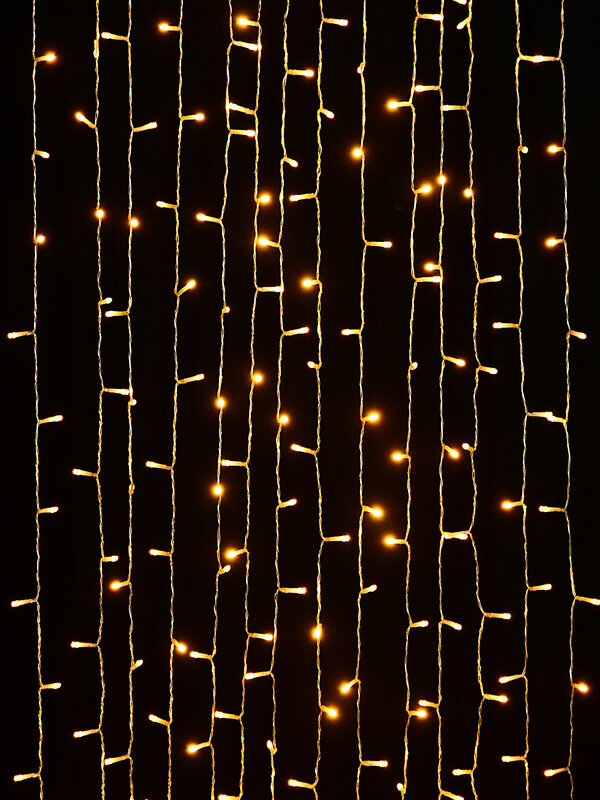 600 Warm White LED Curtain Light 8 Function With Timer | 3m x 3m